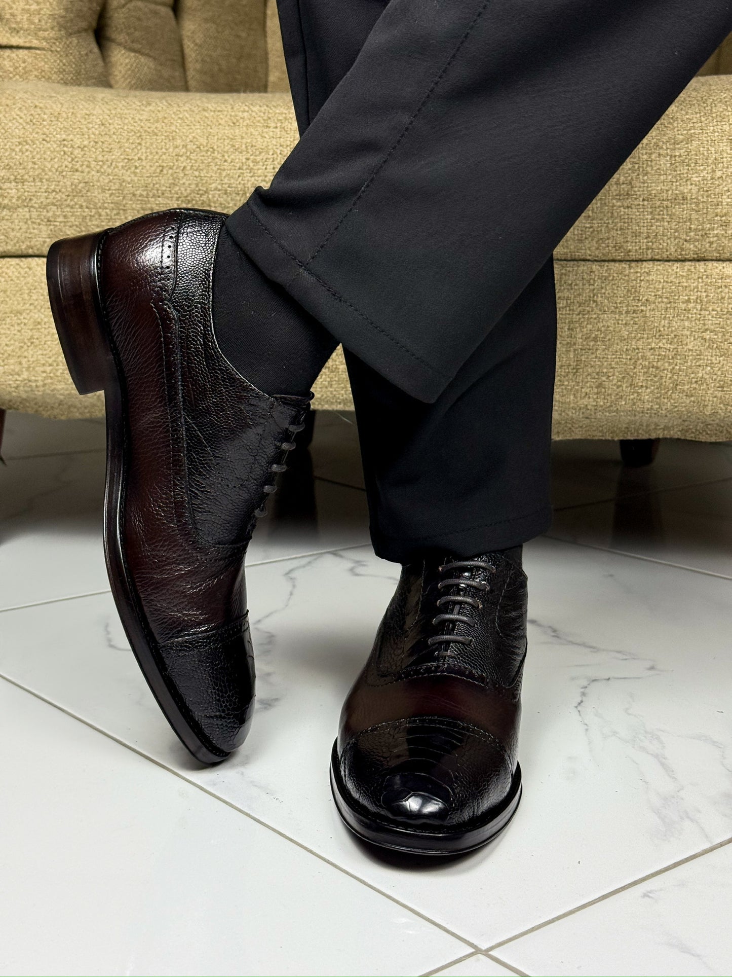 DARK BROWN DEER & OSTRICH WILLIAM