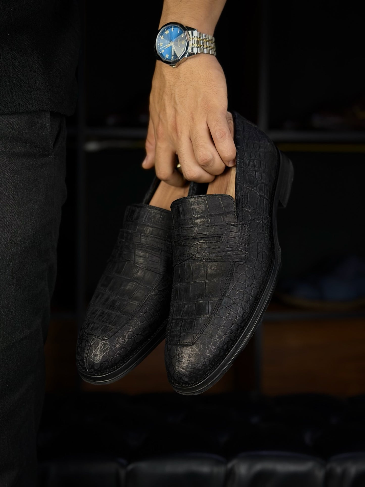 DORIAN COCODRILO BLACK NOBUCK