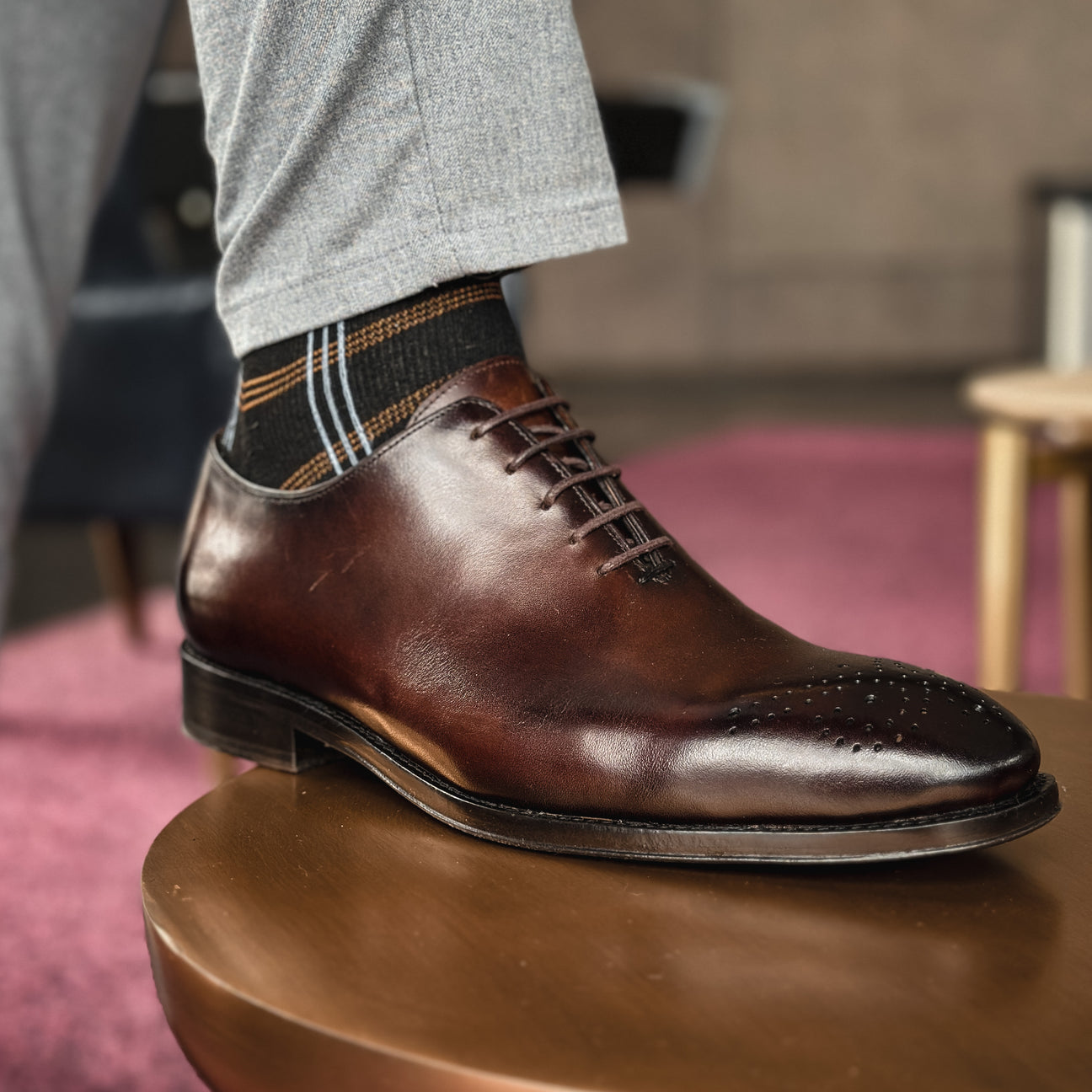 BROWN WHOLECUT HUGO