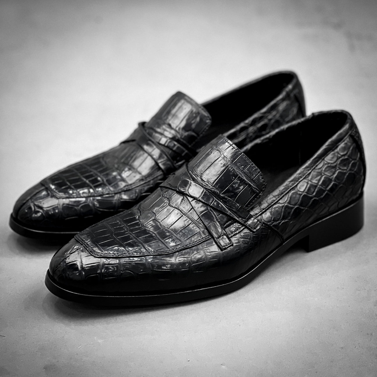 BLACK CROCO LEONARDO