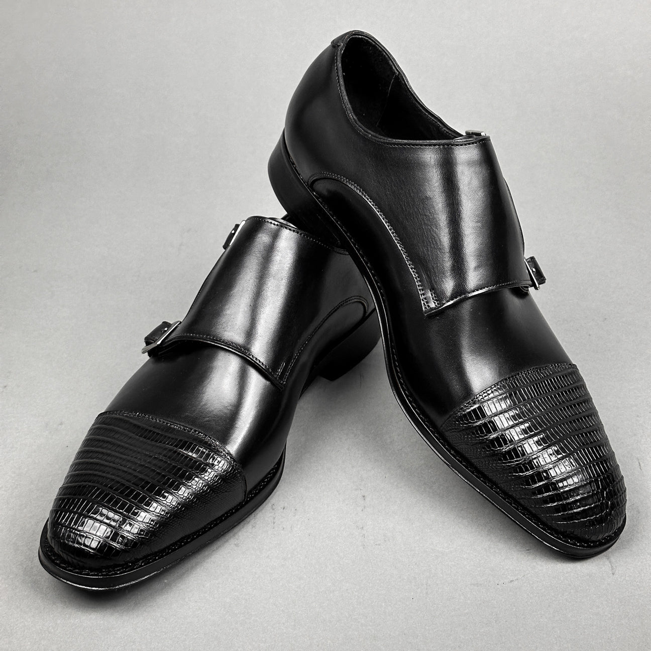 BLACK LIZZARD & LEATHER DANIEL