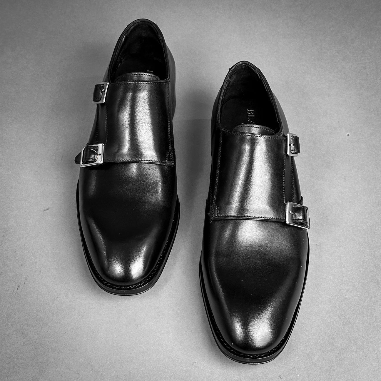 BLACK LEATHER XAVIER