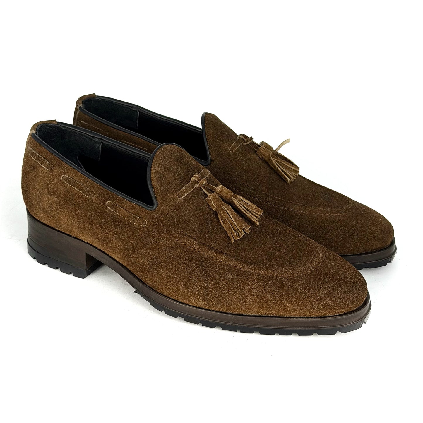 VALERIO GAMUZA BROWN (TRACK)