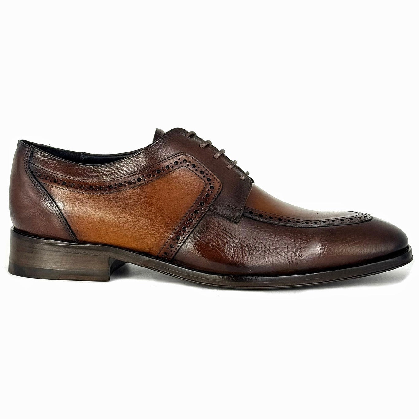 THIAGO VENADO & PIEL BROWN