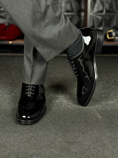 BLACK CHAROL WHOLECUT HUGO