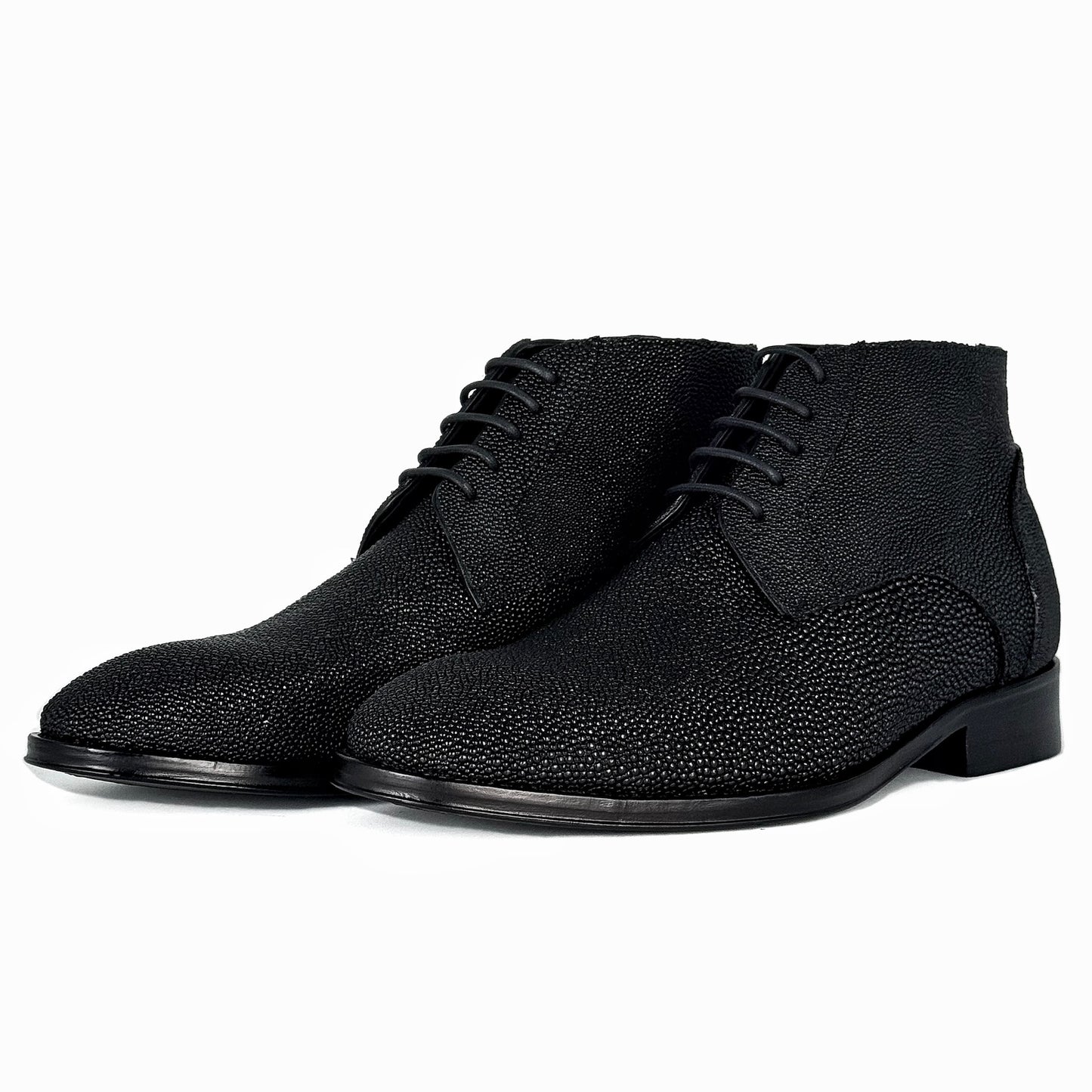 LEONEL MANTARRAYA BLACK