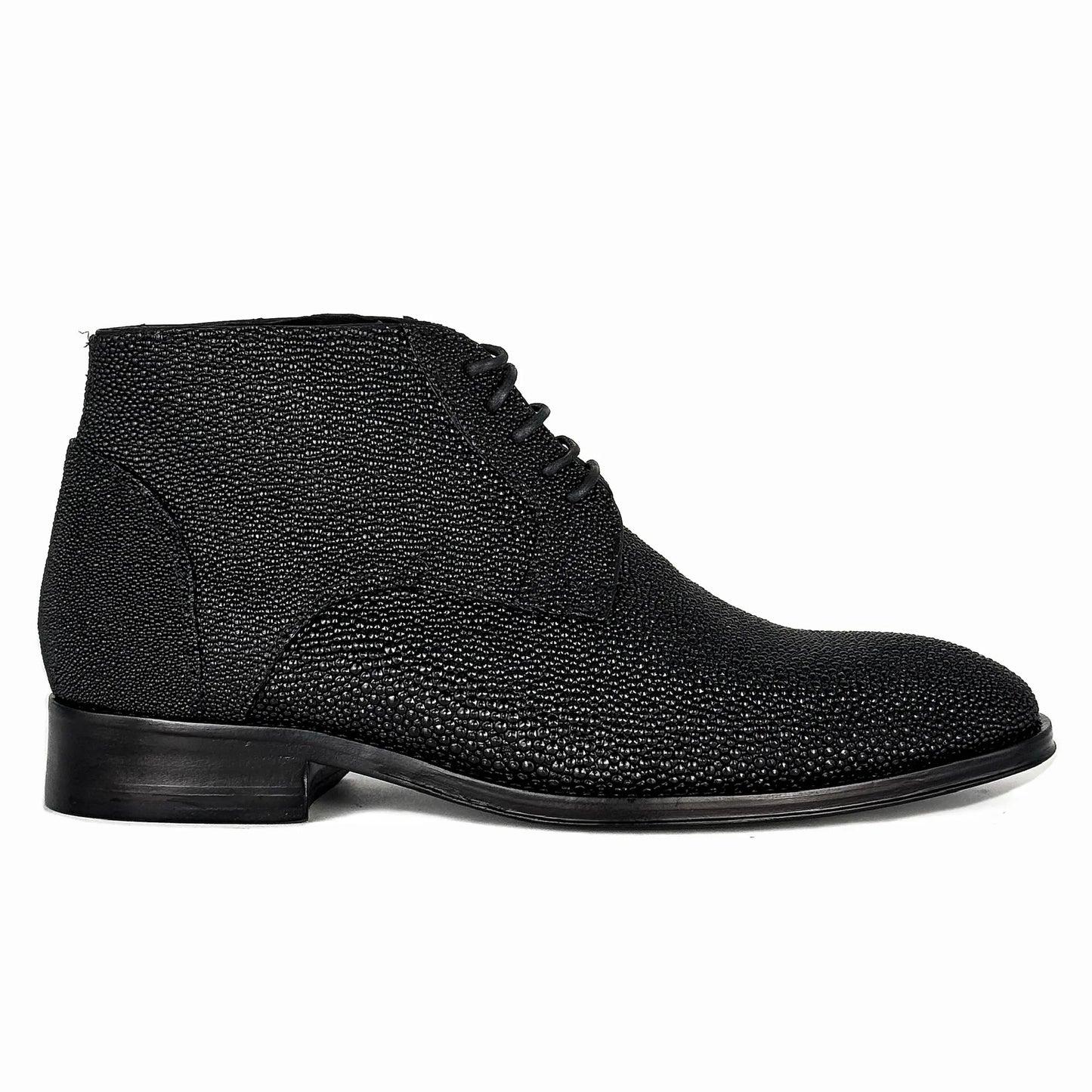LEONEL MANTARRAYA BLACK