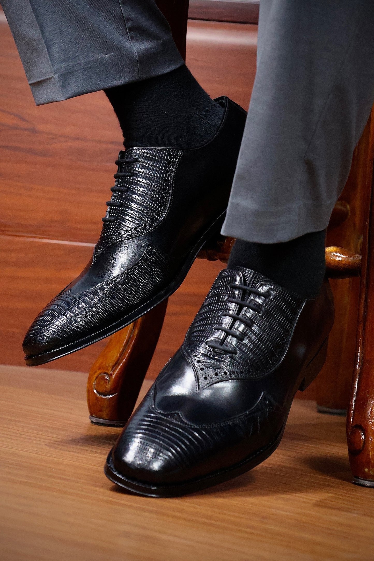 OLIVER PIEL & LIZARD BLACK