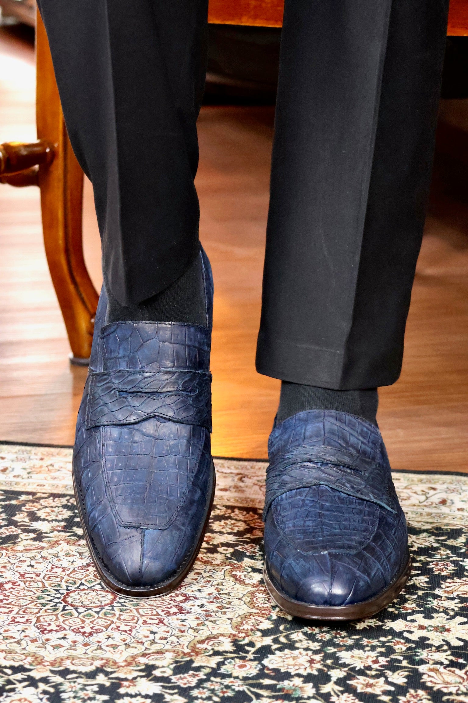 DORIAN COCODRILO BLUE NOBUCK