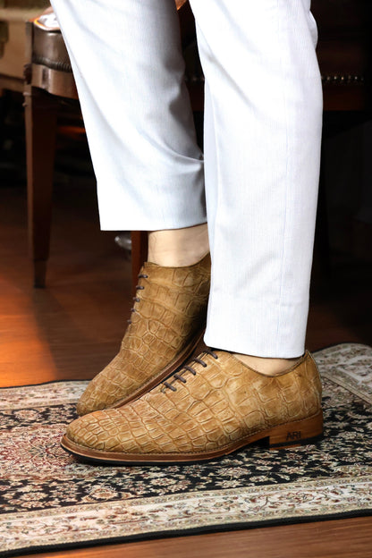 HUGO WHOLECUT COCODRILO NOBUCK BEIGE