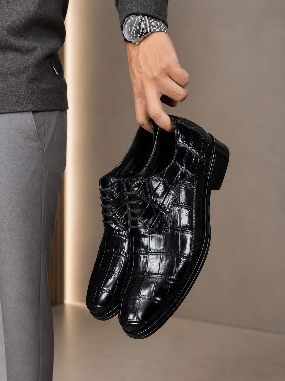 CARL ALLIGATOR BLACK