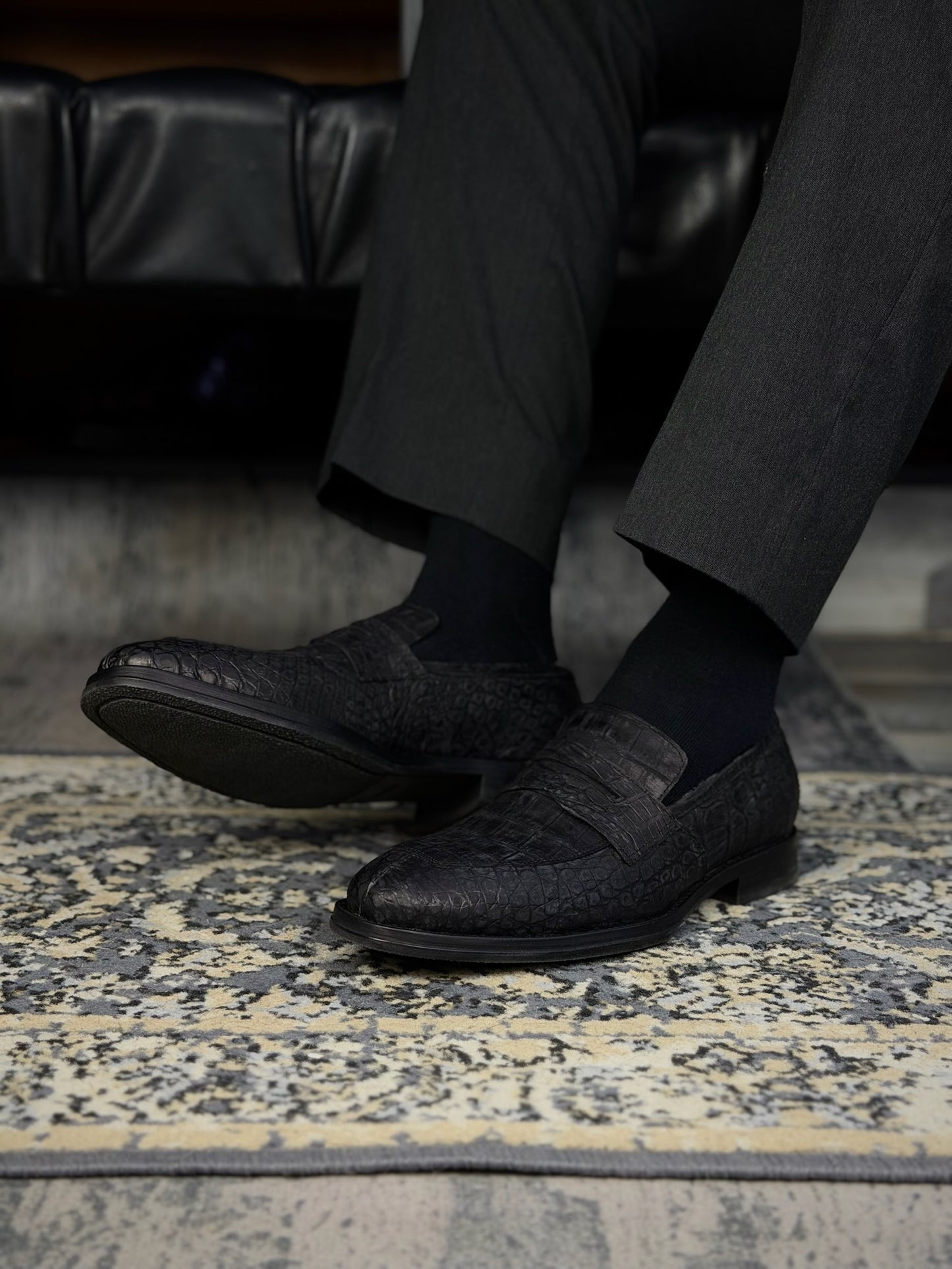 DORIAN COCODRILO BLACK NOBUCK