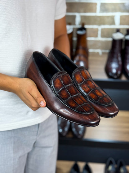 RICHARD CROCO & LEATHER BROWN
