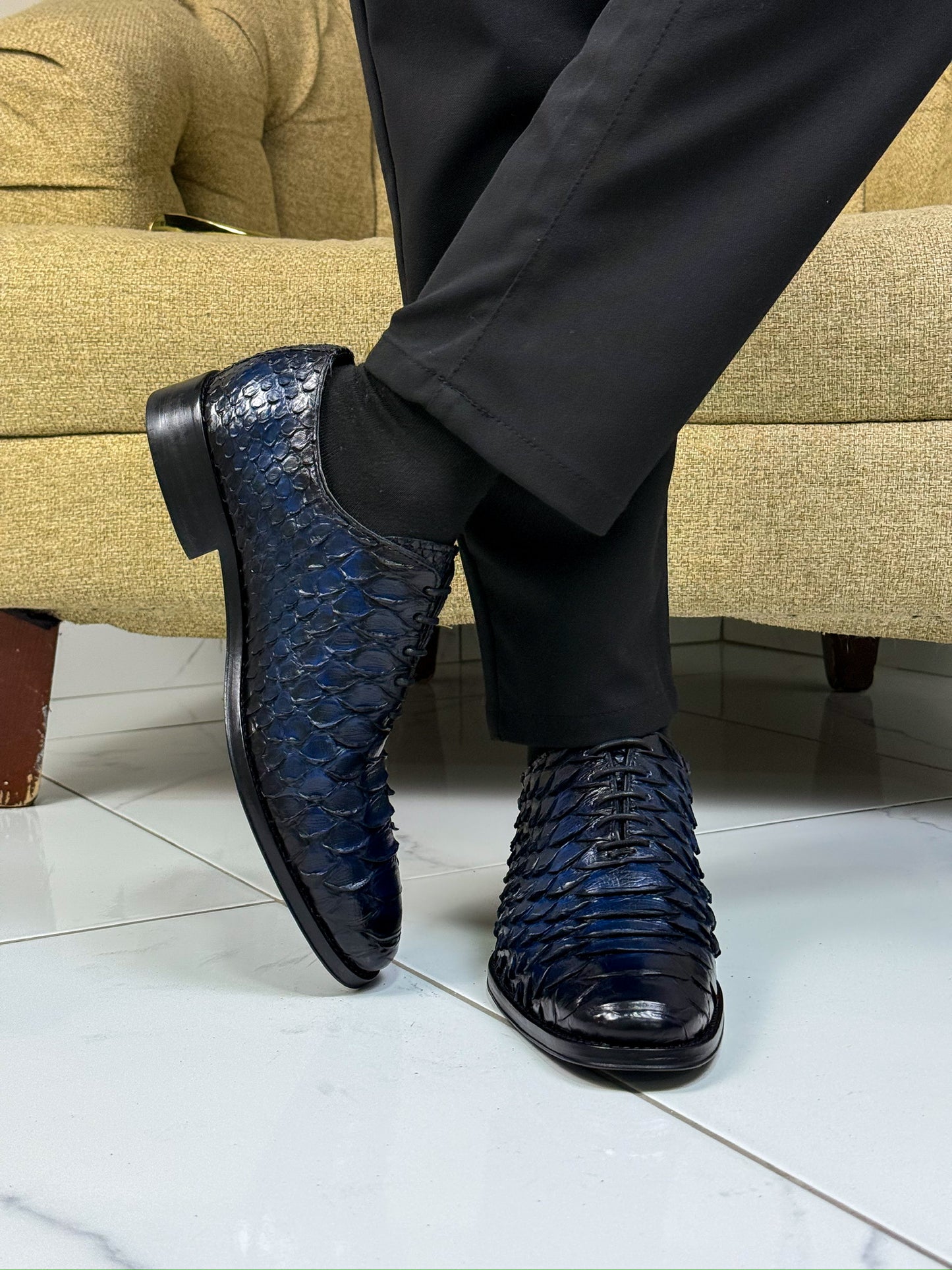 NAVY BLUE PYTHON HUGO