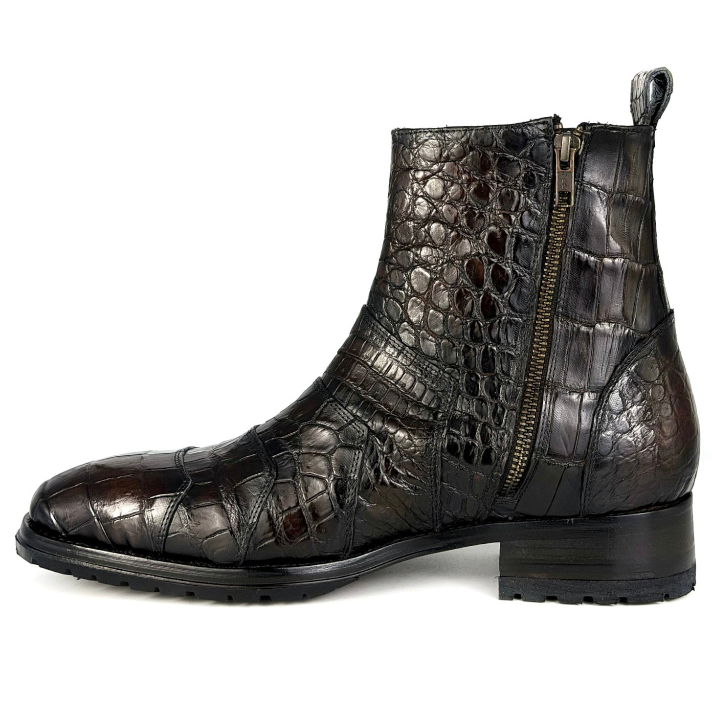 EDWARD COCODRILO BROWN (TRACK)