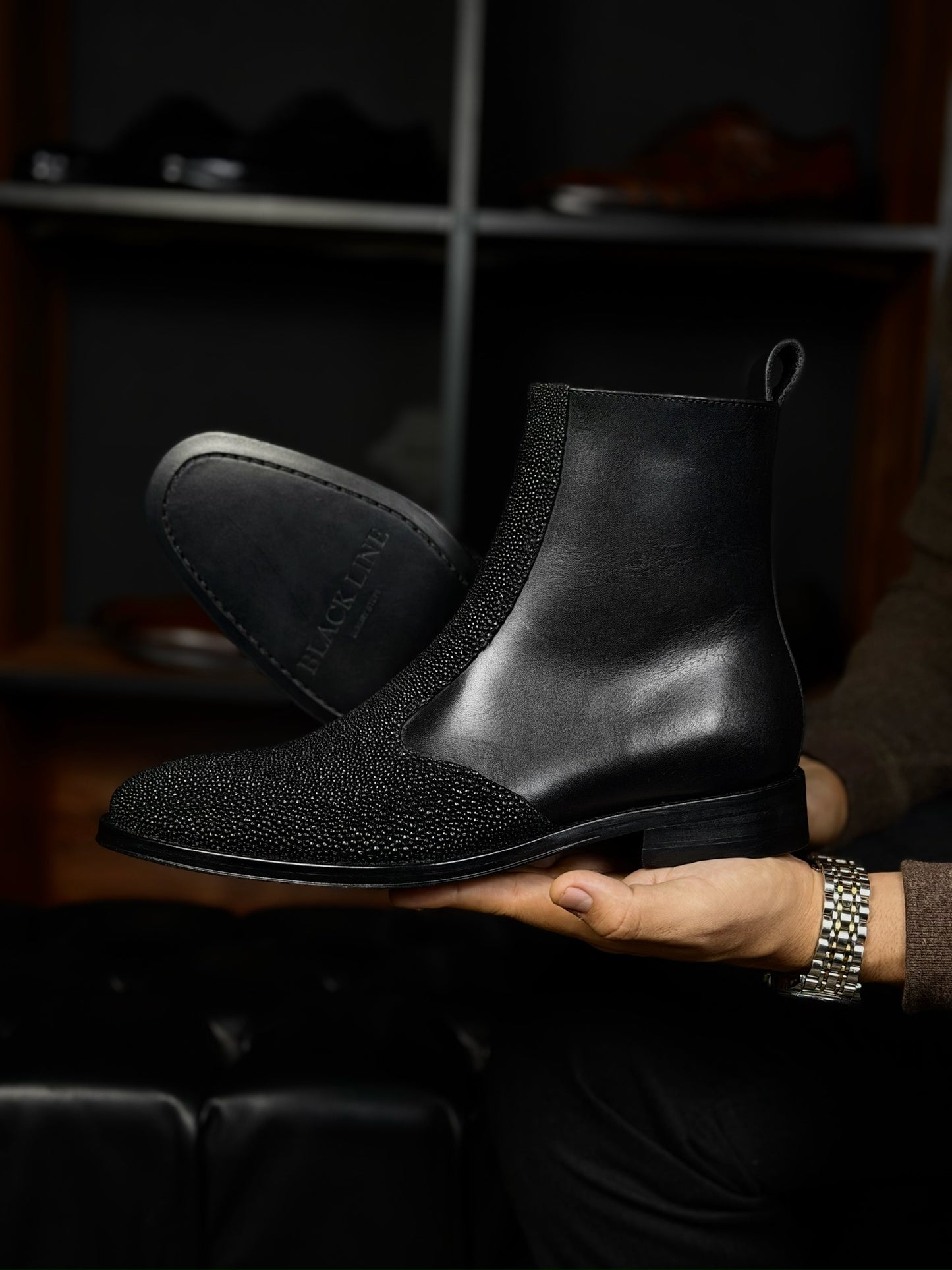 DILAN PIEL & MANTARRAYA BLACK