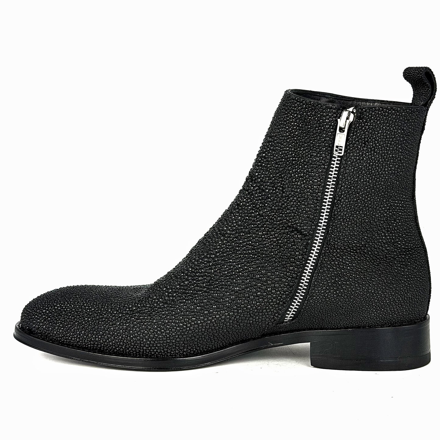 BLACK STINGRAY EDMUND W/ DIAMOND